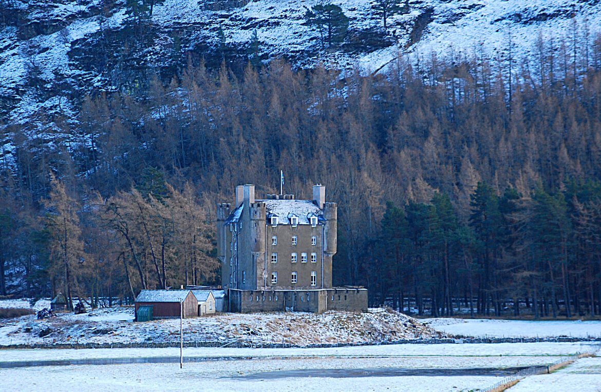 Castles, Lochs and Luss Highland Games-