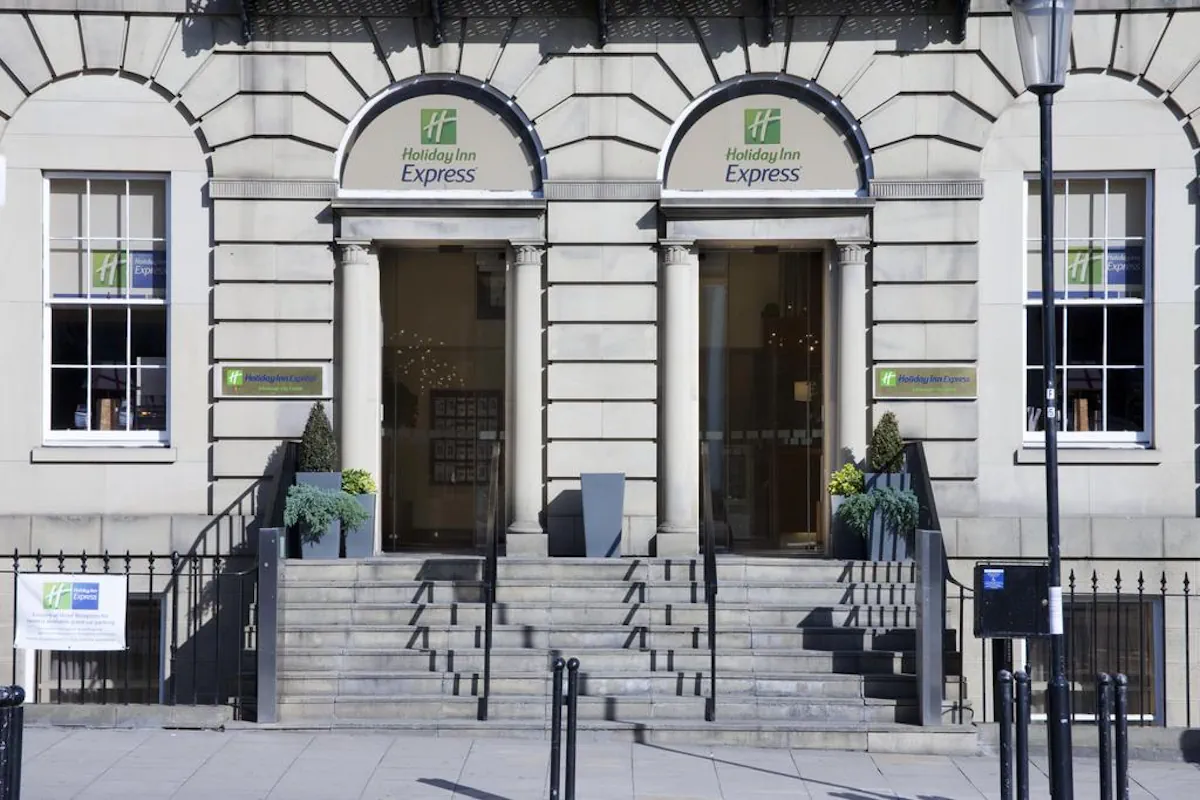 Holiday Inn Express Edinburgh City Centre-Holiday Inn Express - Image 2