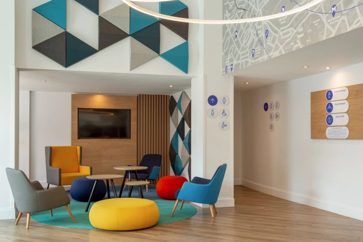 Holiday Inn Express Edinburgh City Centre-Holiday Inn Express - Image 4