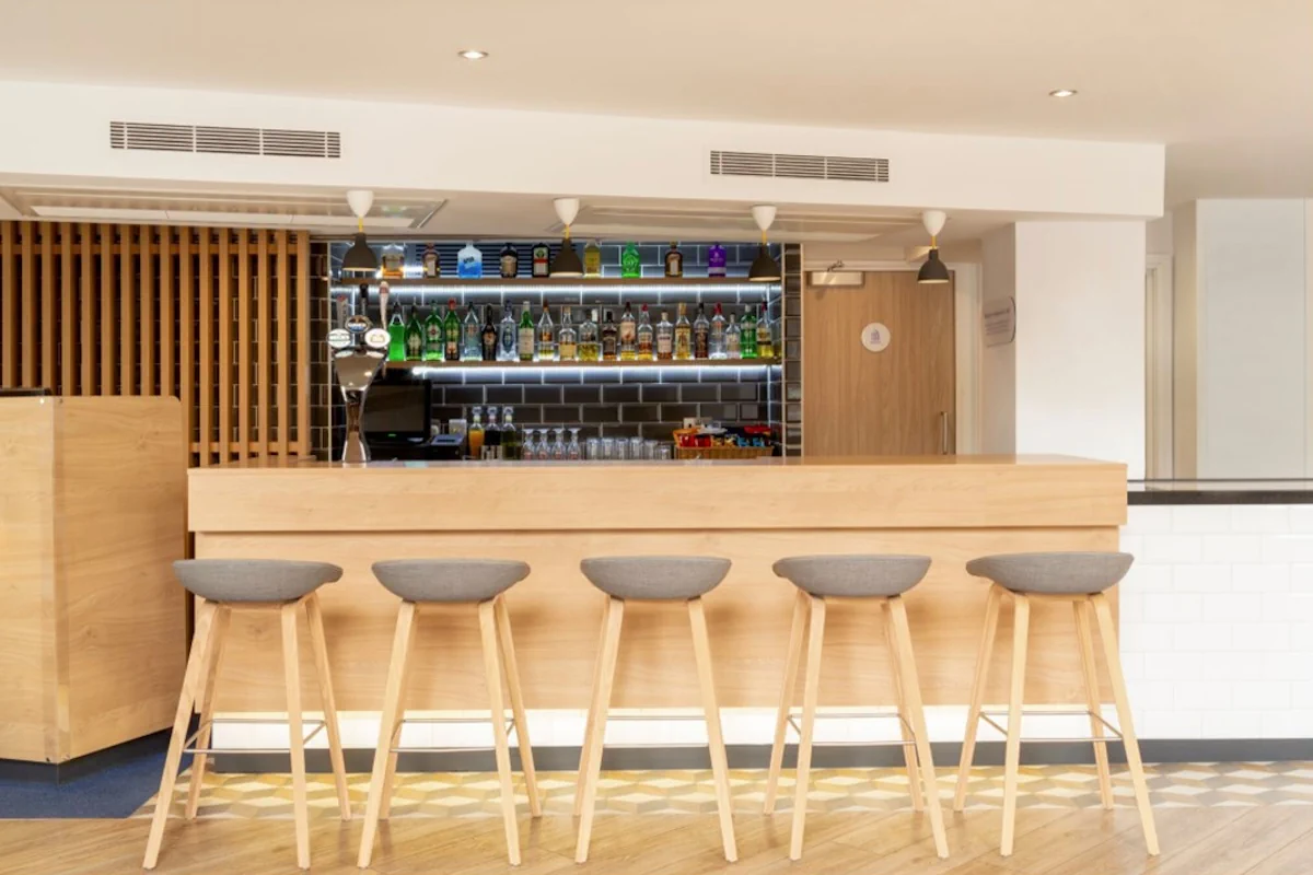 Holiday Inn Express Edinburgh City Centre-Holiday Inn Express - Image 7