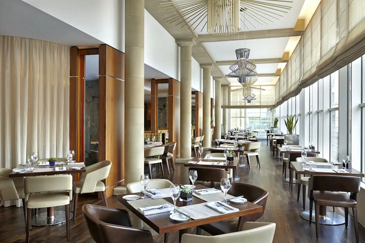 Sheraton Grand Hotel & Spa Edinburgh-Sheraton Grand Hotel & Spa - Image 3