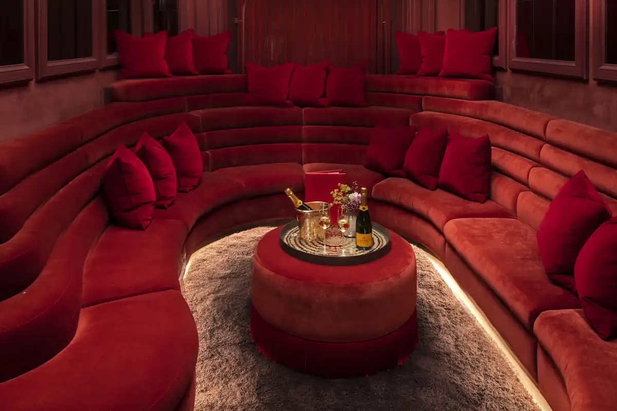 Virgin Hotels Edinburgh-Virgin Hotels Edinburgh - Image 15